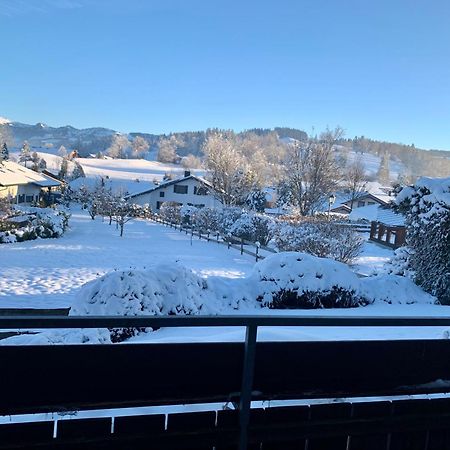 Lindners Hideaways - Bergnest Lodge - Bergblick Fewo 6 Pers Balkon Garten Hund Ski Unterkunft Luftkurort Oberreute Naehe Buchenegger Wasserfaelle Eistobel Bodensee Exterior foto